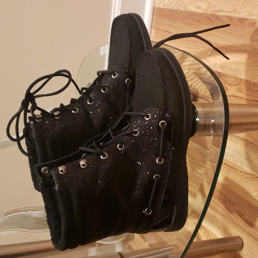 Winter boots